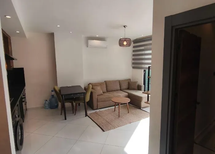 5 Star Facilities/walking Distance To Amenities And The 公寓 阿拉尼亚