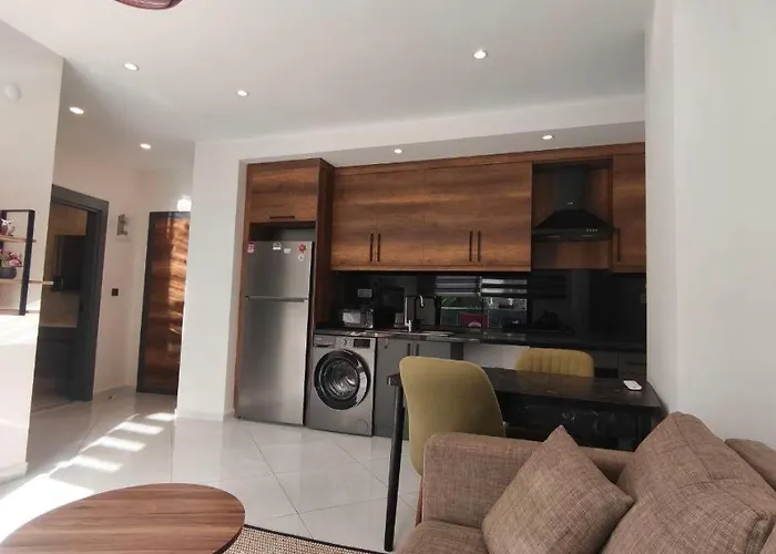 5 Star Facilities/walking Distance To Amenities And The 公寓 阿拉尼亚