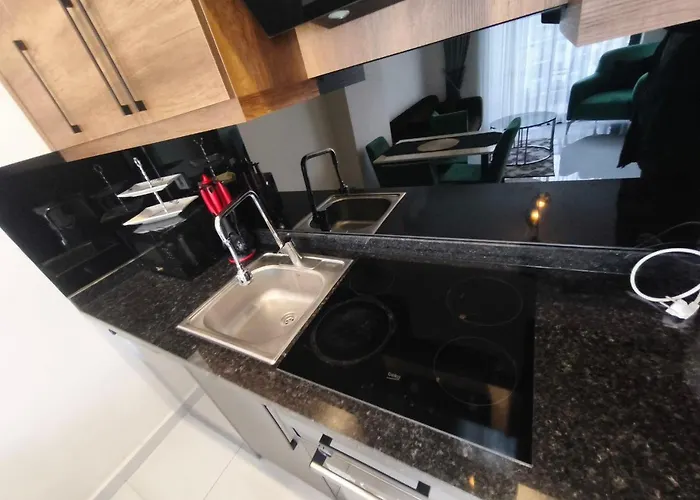 5 Star Facilities/walking Distance To Amenities And The 公寓 阿拉尼亚