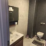 Apartament 5 Star Facilities/walking Distance To Amenities And The
