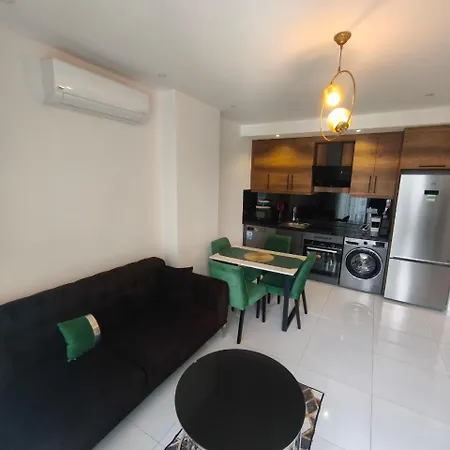 Апартаменти 5 Star Facilities/walking Distance To Amenities And The