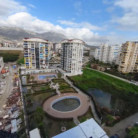 5 Star Facilities/walking Distance To Amenities And The Lägenhet *